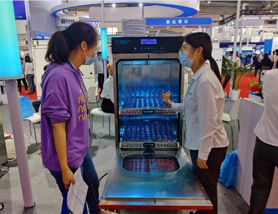 杜伯特洗瓶機(jī)是如何幫助實(shí)驗(yàn)室節(jié)省成本的？