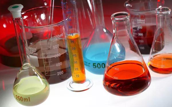 杜伯特精耕洗瓶機(jī)市場