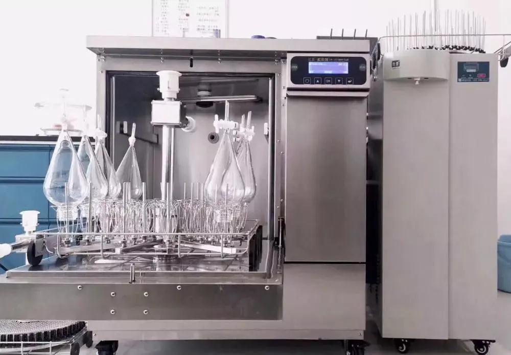 天冷還刷什么瓶子？都用洗瓶機(jī)！